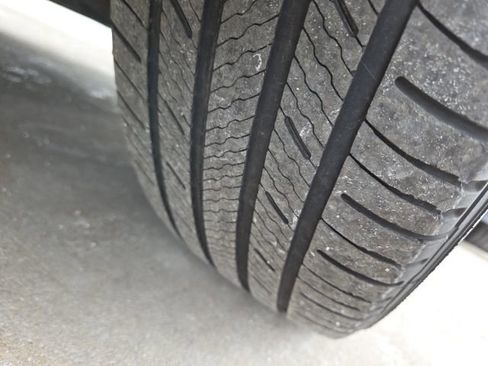 Used 2017 Cadillac XT5 Premium Luxury image 75