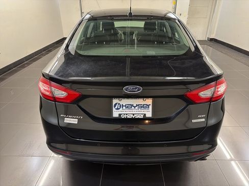 Used 2014 Ford Fusion SE w/ Equipment Group 202A FWD image 5
