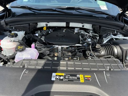 New 2026 Jeep Grand Cherokee Limited w/ Limited Altitude Package RWD image 31