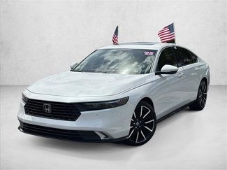 Used 2025 Honda Accord Touring video 3