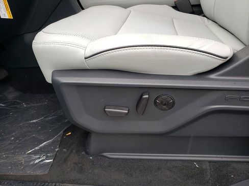 New 2025 Ford Expedition Max Platinum w/ Platinum Ultimate Package image 20