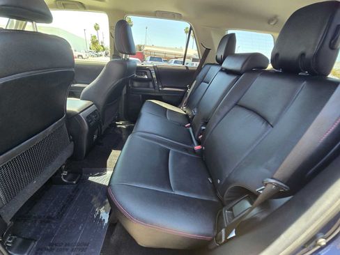Used 2024 Toyota 4Runner TRD Off-Road Premium w/ Moonroof Package AWD/4WD image 17