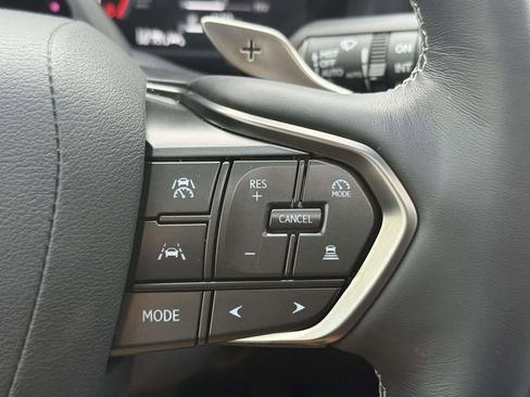 Used 2025 Lexus LX 700h Overtrail image 22