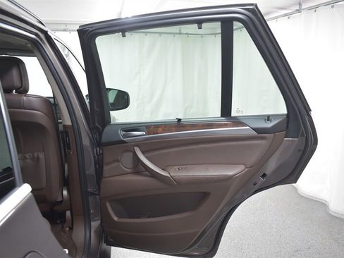 Used 2013 BMW X5 xDrive35i image 31