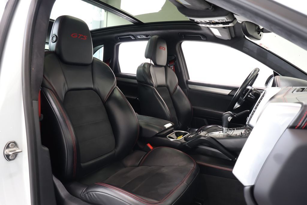 Used 2017 Porsche Cayenne GTS AWD/4WD image 23