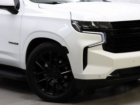 Used 2023 Chevrolet Tahoe RST w/ Sport Performance Package image 3
