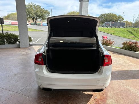 Used 2015 Volvo S60 T5 Premier image 22