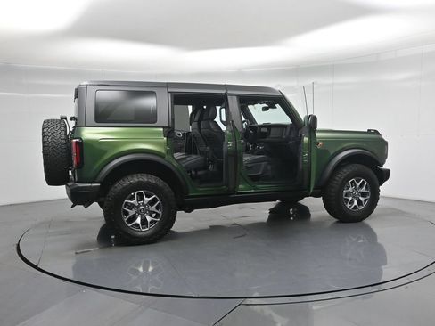 Certified 2025 Ford Bronco Badlands AWD/4WD image 4