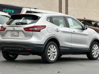 Used 2022 Nissan Rogue Sport S video 2