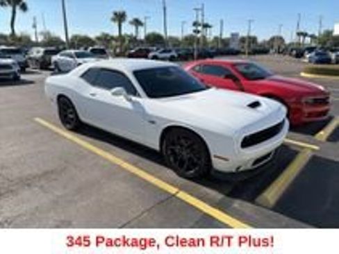 Used 2023 Dodge Challenger R/T w/ Plus Package image 1