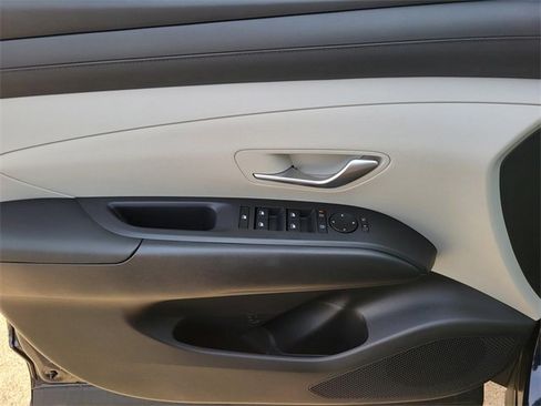 New 2026 Hyundai Tucson Blue SE image 13