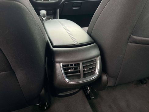 Used 2024 Chevrolet Malibu LT FWD image 25