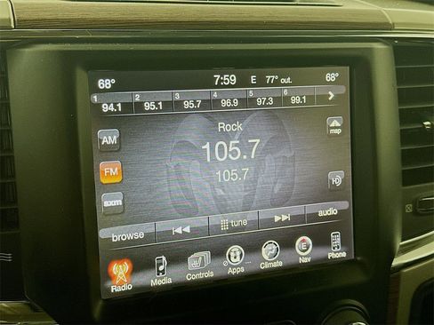 Used 2017 RAM 1500 Laramie w/ Convenience Group image 17