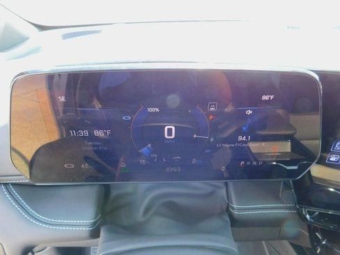 New 2025 Chevrolet Blazer EV LT AWD/4WD image 28