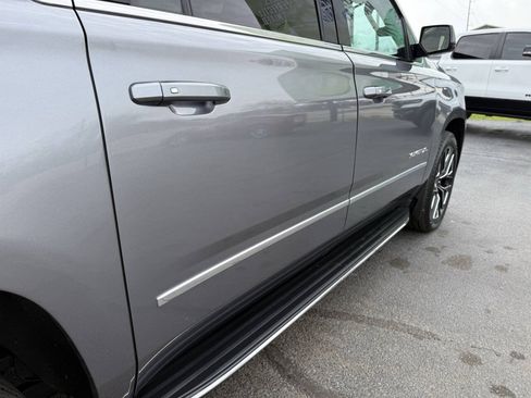 Used 2019 GMC Yukon XL SLT w/ Premium Edition AWD/4WD image 87