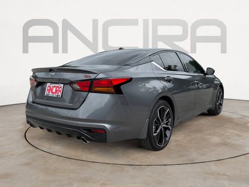 New 2026 Nissan Altima 2.5 SR FWD image 11