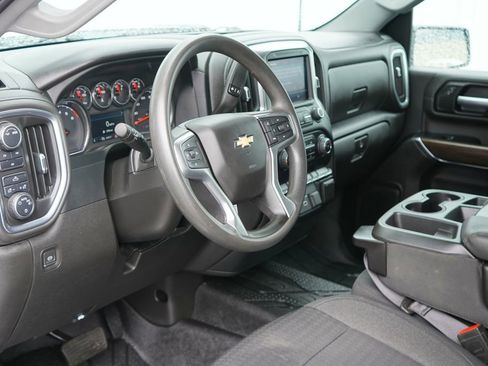 Used 2022 Chevrolet Silverado 2500 LT AWD/4WD image 13