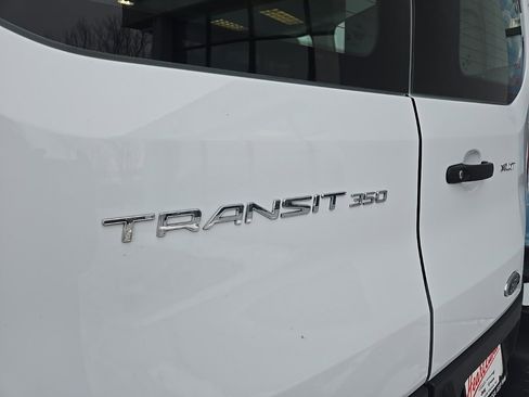 Used 2023 Ford Transit 350 XLT image 19