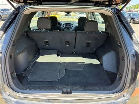 Used 2024 Chevrolet Equinox LS AWD/4WD image 17