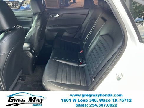 Used 2023 Kia Forte GT-Line w/ GT-Line Premium Package FWD image 17