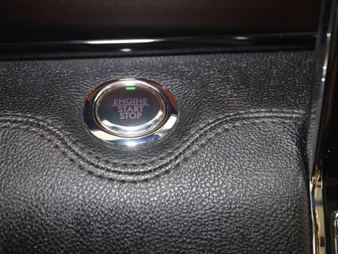 Used 2020 Lincoln Navigator Reserve AWD/4WD image 27
