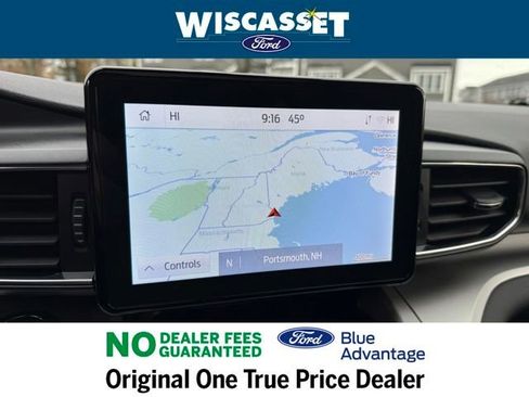 Certified 2022 Ford Explorer XLT w/ Equipment Group 202A image 11