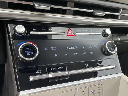 New 2026 Hyundai Santa Fe SEL FWD image 25