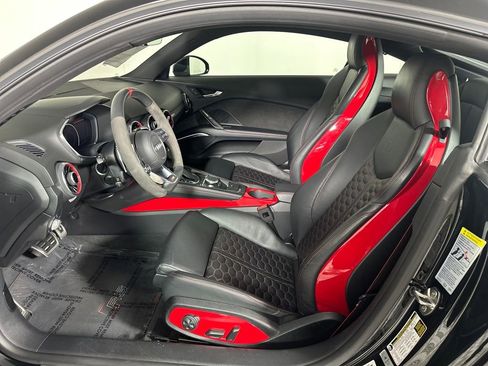 Used 2019 Audi TT RS image 9
