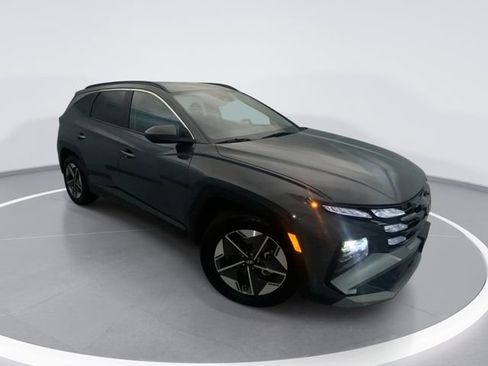 Used 2025 Hyundai Tucson SEL FWD image 1