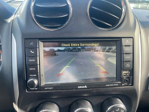 Used 2015 Jeep Compass High Altitude image 14