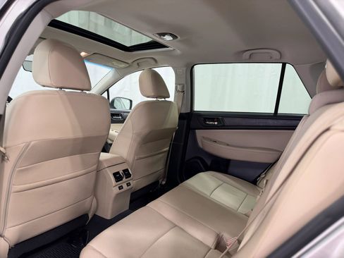 Used 2017 Subaru Outback 2.5i Limited image 36