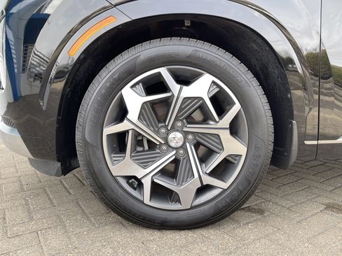 Used 2021 Hyundai Palisade Calligraphy image 11