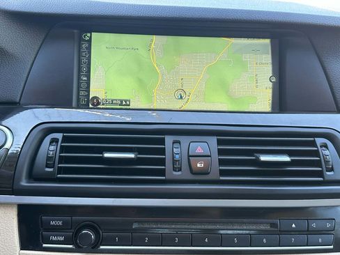 Used 2013 BMW 528i Sedan image 32