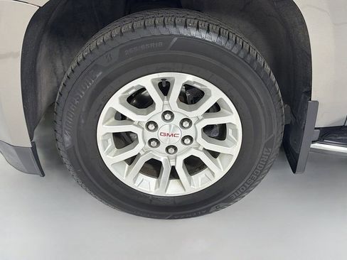 Used 2019 GMC Yukon SLT w/ HD Trailering Package image 36