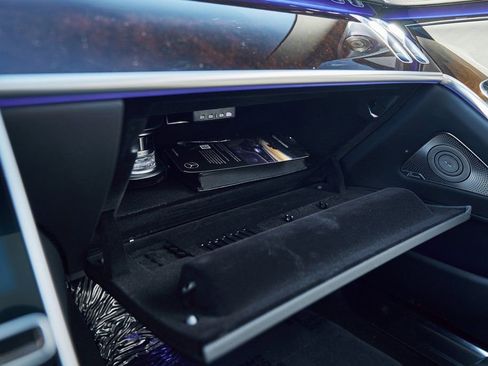 Used 2025 Mercedes-Benz Maybach S 580 4MATIC image 66