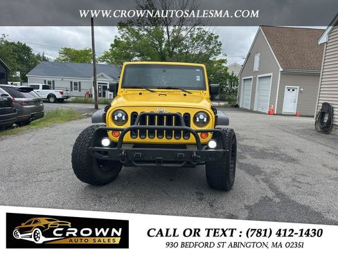 Used 2009 Jeep Wrangler X AWD/4WD image 2
