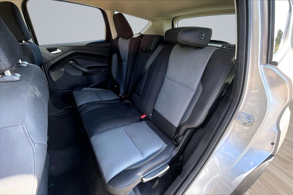 Used 2018 Ford Escape SE FWD image 23
