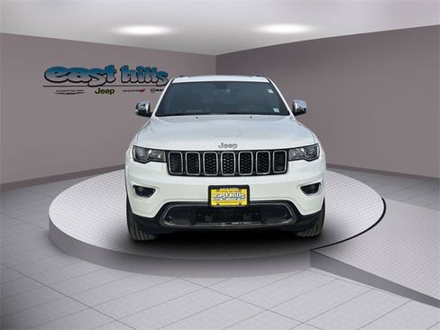 Certified 2022 Jeep Grand Cherokee Limited image 8