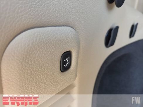 Used 2019 Jeep Grand Cherokee Limited AWD/4WD image 34