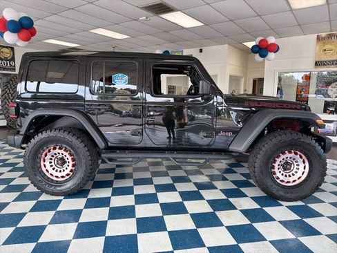 Used 2019 Jeep Wrangler Unlimited Rubicon AWD/4WD image 8