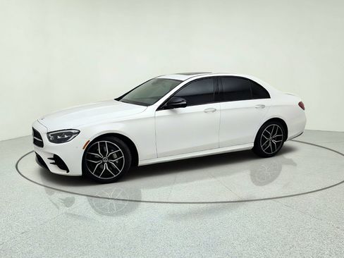 Used 2022 Mercedes-Benz E 350 Sedan image 15