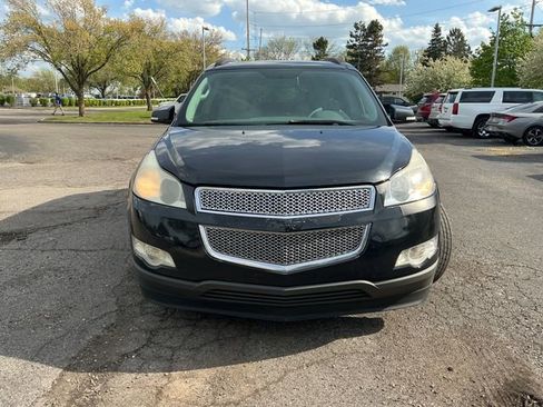 Used 2009 Chevrolet Traverse LT AWD/4WD image 11