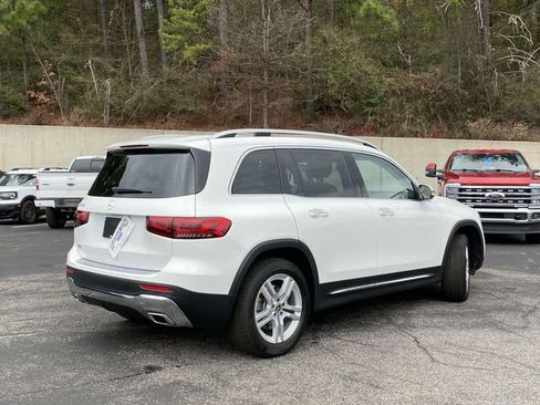 Used 2021 Mercedes-Benz GLB 250 image 3