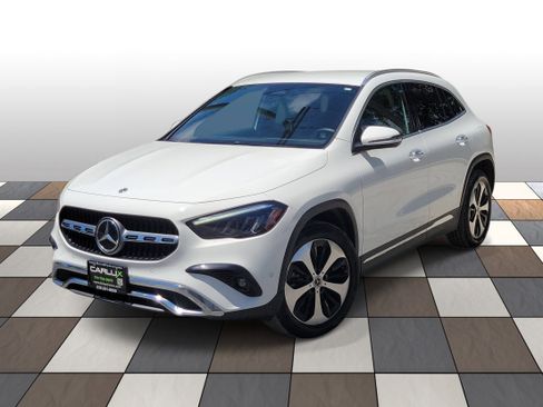 Used 2025 Mercedes-Benz GLA 250 image 1