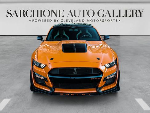 Used 2021 Ford Mustang Shelby GT500 w/ Carbon Fiber Track Pack RWD image 38