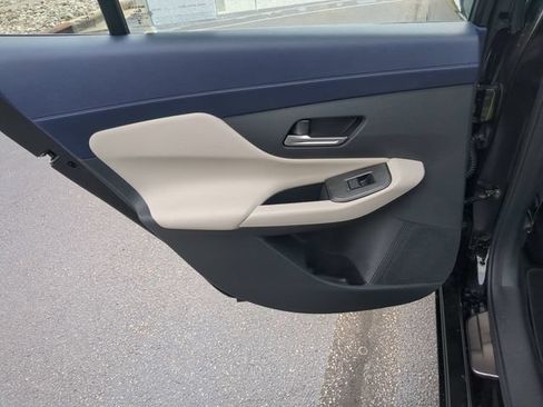 New 2026 Nissan Sentra SL w/ Floor Mat Package FWD image 25