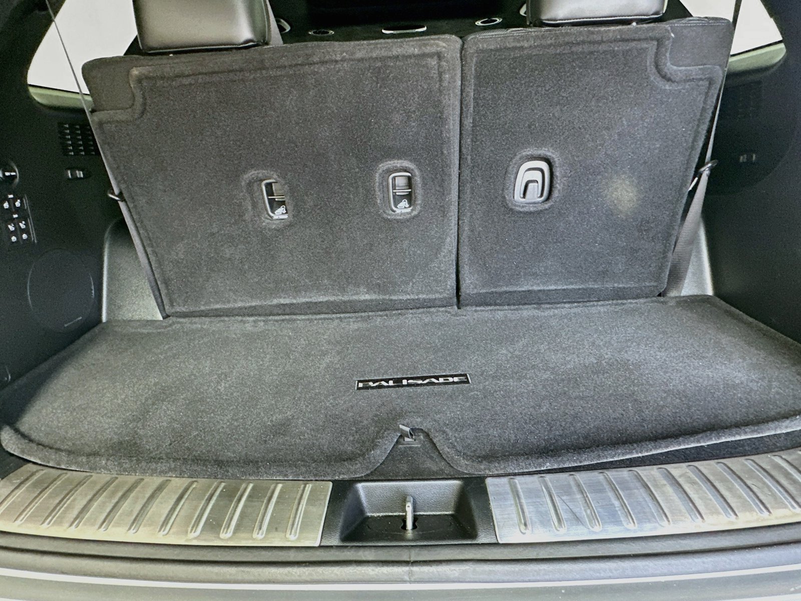 Used 2021 Hyundai Palisade Calligraphy w/ Cargo Package FWD image 28