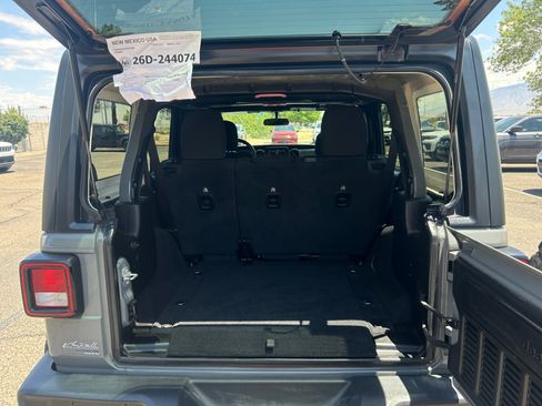Used 2021 Jeep Wrangler Unlimited Sport AWD/4WD image 30