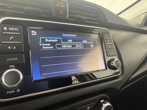 Used 2025 Nissan Versa S w/ S Plus Package FWD image 17
