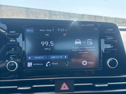 Used 2022 Hyundai Elantra SEL w/ Convenience + Premium Package FWD image 42
